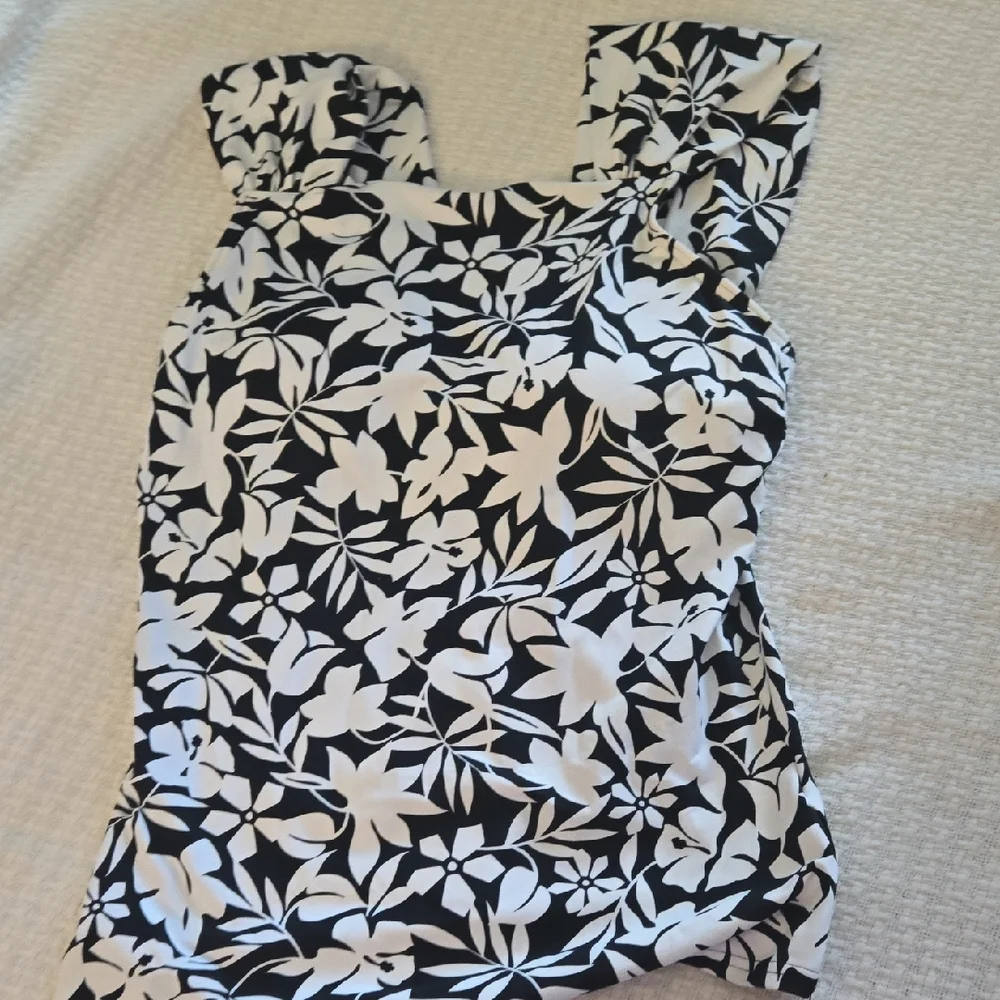 Land's End Swim Black and White Floral Tankini